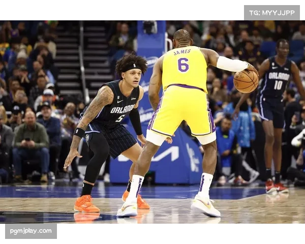 官方数据更新：魔术队班凯罗本月场均通过突破分球创造6.8次潜在助攻